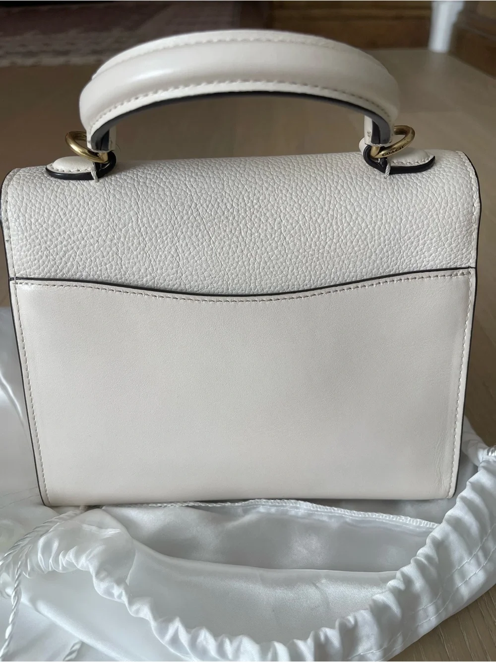 Coach Cream Pebbled Leather Satchel with Gold 'C' Turnlock - Picture 2 of 16